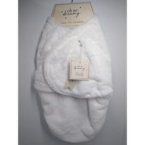 NEW WITH ORIGINAL TAGS OH SO DREAMY LIGHT PINK FAUX FUR SWADDLE SIZE 0-3 MONTHS